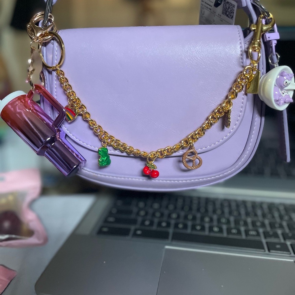 Lavender light purple shoulder Bag with Chain Accents